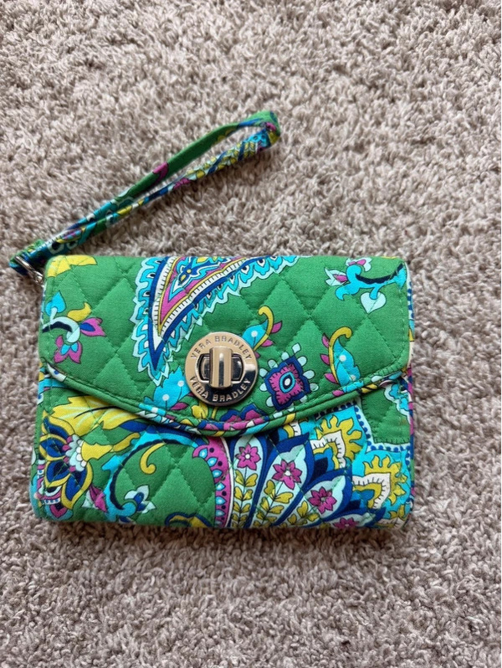 Vera Bradley Turnlock Wristlet Wallet - Picture 1 of 4